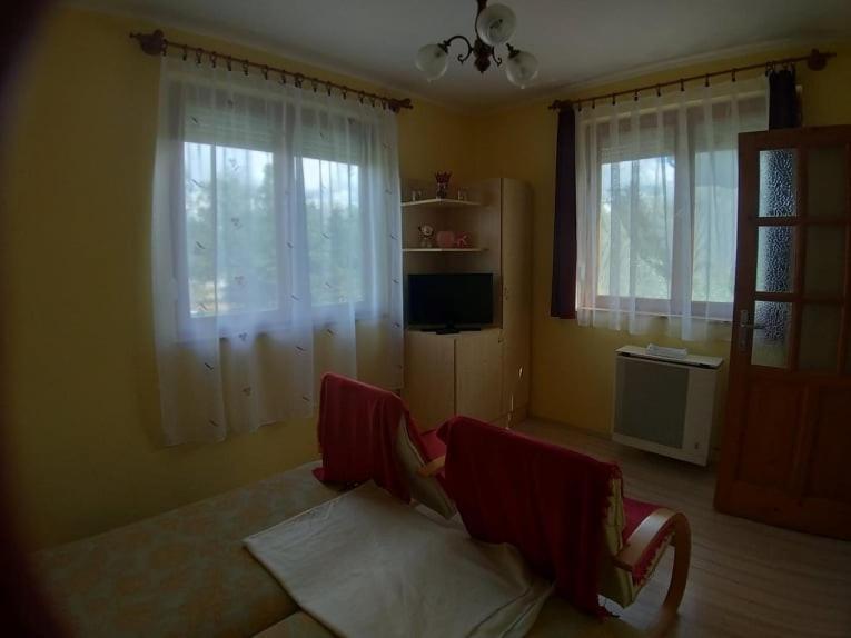 Bettina Apartman ザラカロシュ エクステリア 写真